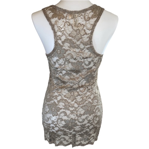 BKE Lace Floral Design Tank Top Tan Size Large - Picture 5 of 15
